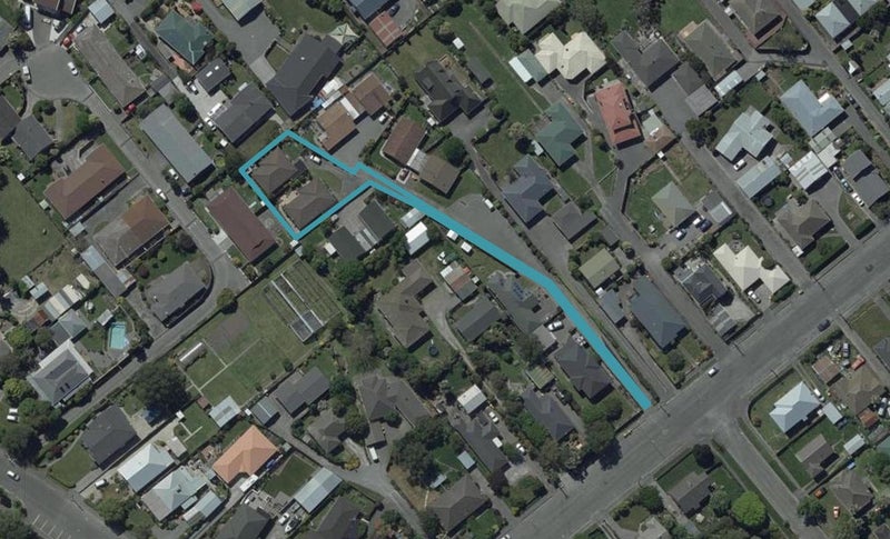 1/4 Countess Lane, Spreydon, Christchurch - Carousel 1