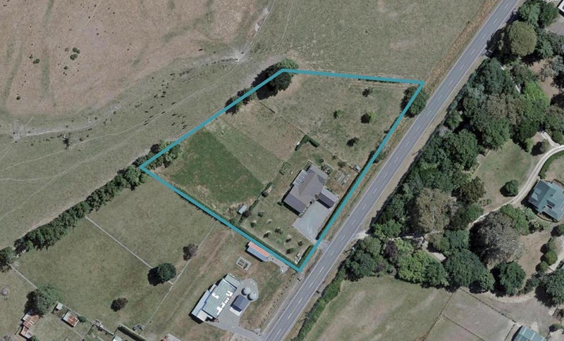 19 Te Ore Ore Bideford Road, Te Ore Ore, Masterton - Carousel 1