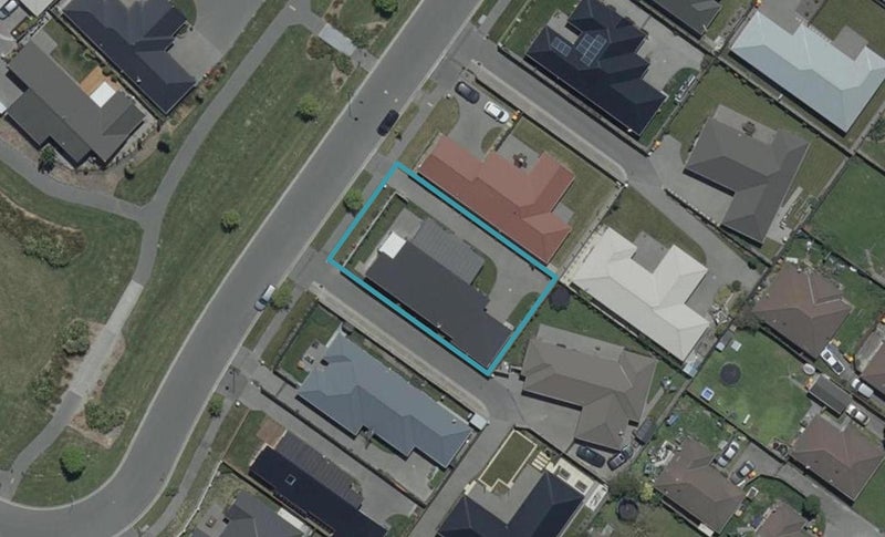 25 Carradale Avenue, Broomfield, Christchurch - Carousel 1