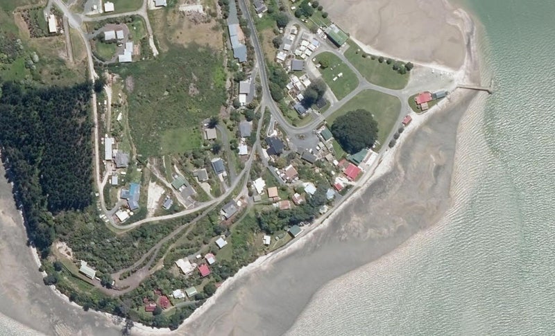 5A Cliff Street, Pahi, Paparoa - Carousel 1