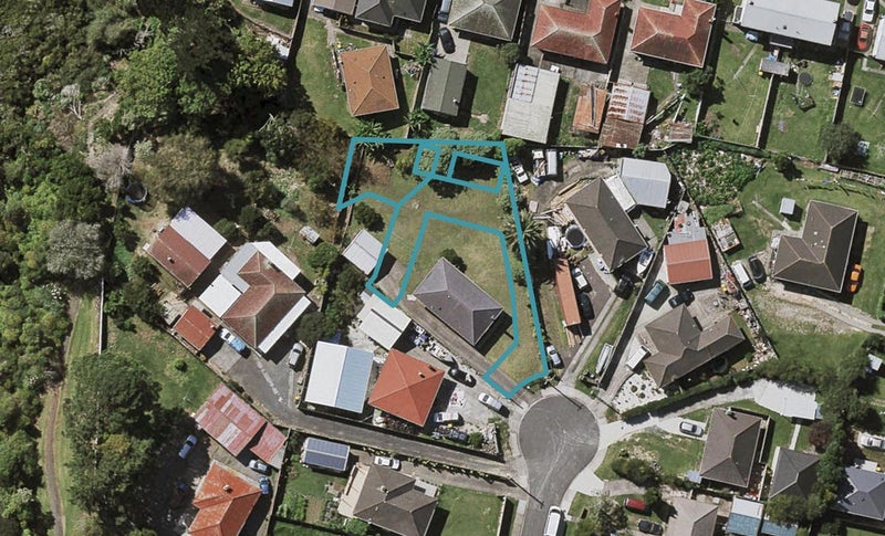 11D Bolton Place, Otara, Auckland - Carousel 1