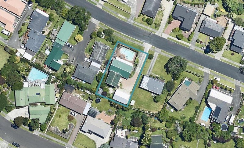 24 Winchester Terrace, Bethlehem, Tauranga - Carousel 1
