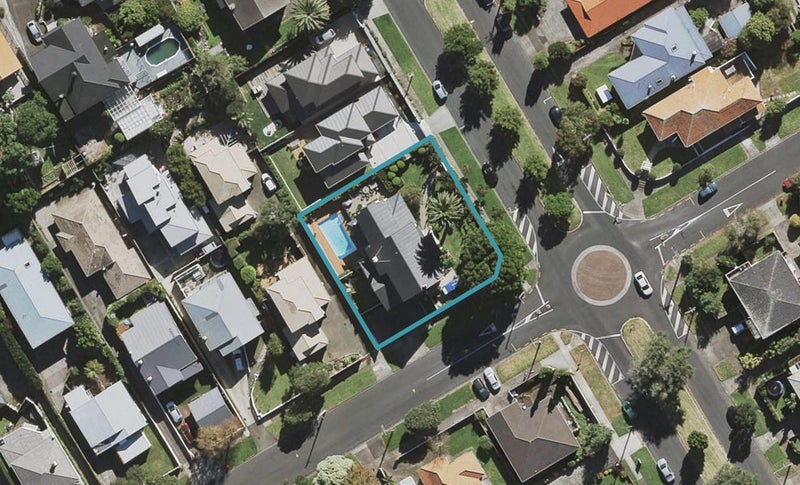 78 Moana Avenue, One Tree Hill, Auckland - Carousel 1
