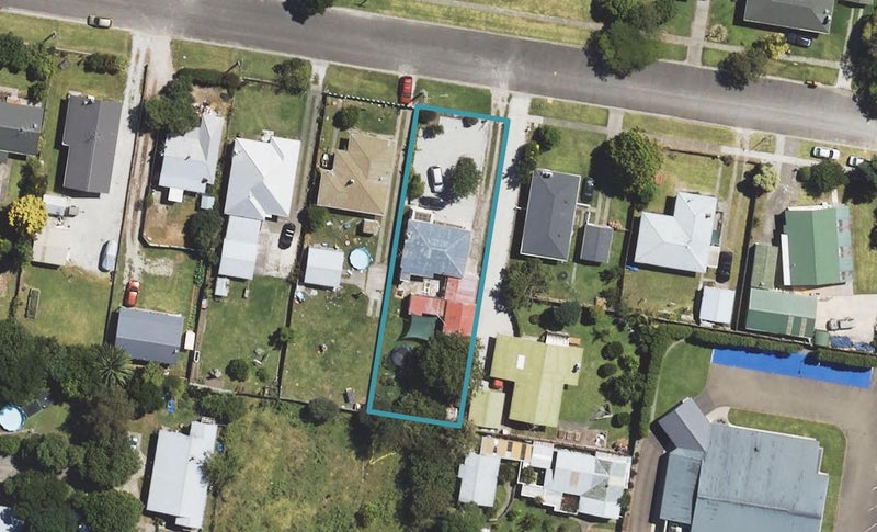 15 Coldstream Road, Kaiti, Gisborne - Carousel 1