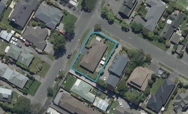 1/28 Crofton Road, Harewood, Christchurch - Carousel 1