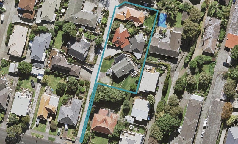1/113 Landscape Road, Mount Eden, Auckland - Carousel 1