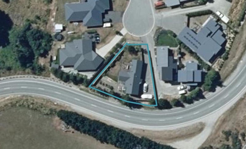 18 Redfern Terrace, Arthurs Point, Queenstown - Carousel 1