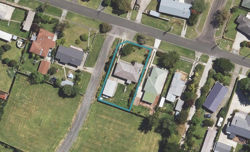 30 Bulwer Road, Te Hapara, Gisborne - Carousel 1