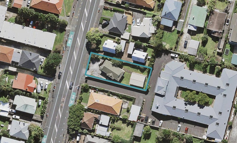 302 Sandringham Road, Sandringham, Auckland - Carousel 1