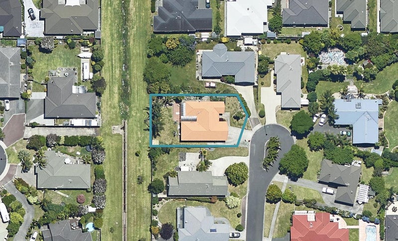 31 Savannah Place, Papamoa Beach, Papamoa - Carousel 1