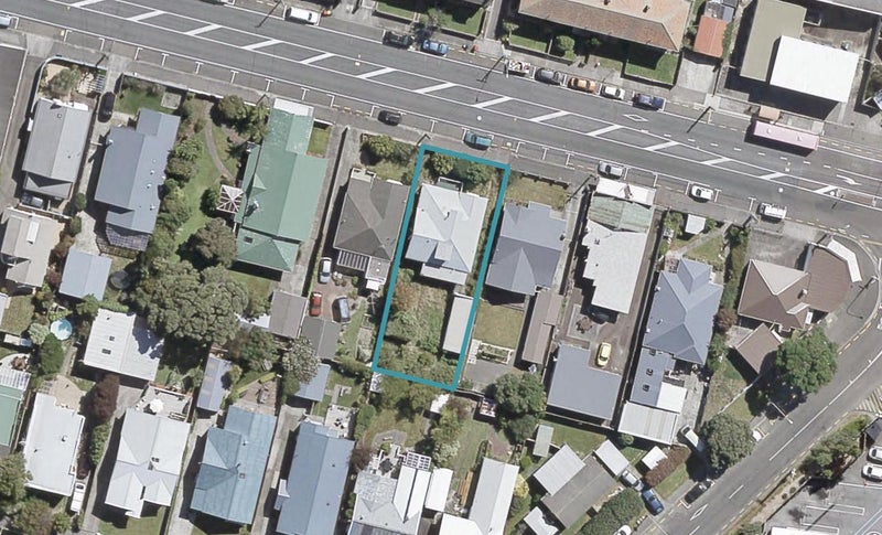 204 Knights Road, Hutt Central, Lower Hutt - Carousel 1