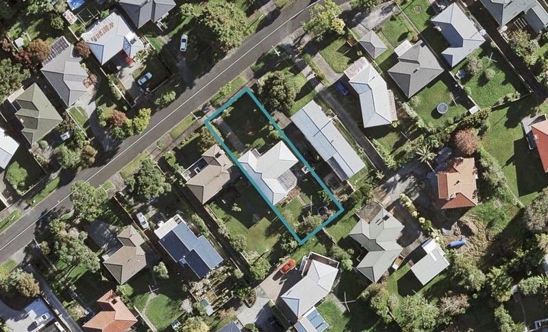 28 Mulgan Street, New Windsor, Auckland - Carousel 1