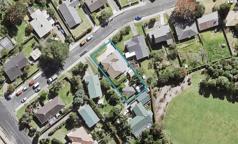 7 Beswick Place, Birkdale, Auckland - Carousel 1