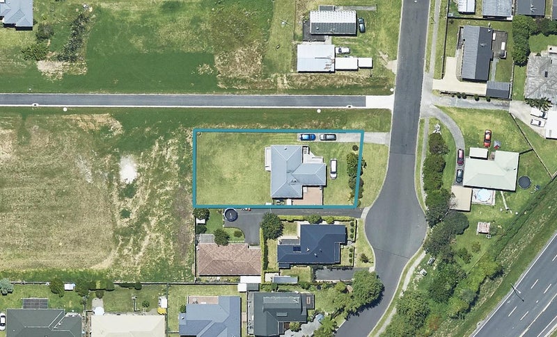 32 Stephens Place, Hairini, Tauranga - Carousel 1