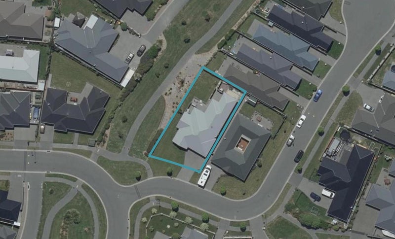 1 Dunaverty Place, Broomfield, Christchurch - Carousel 1