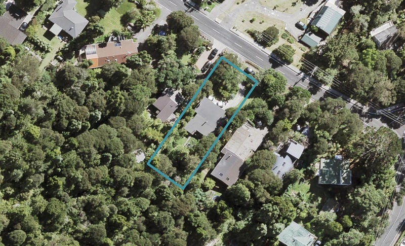 145 Laingholm Drive, Laingholm, Auckland - Carousel 1