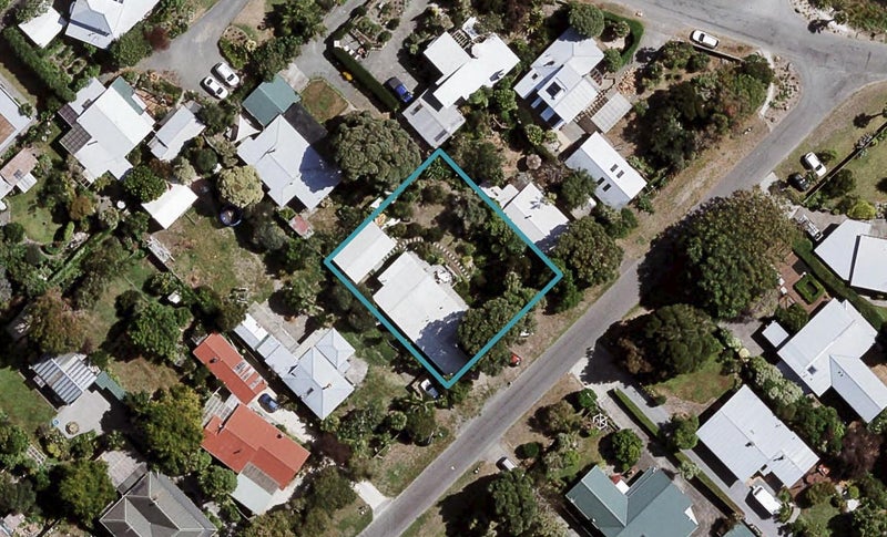 15 Leyland Road, Te Awanga, Te Awanga - Carousel 1