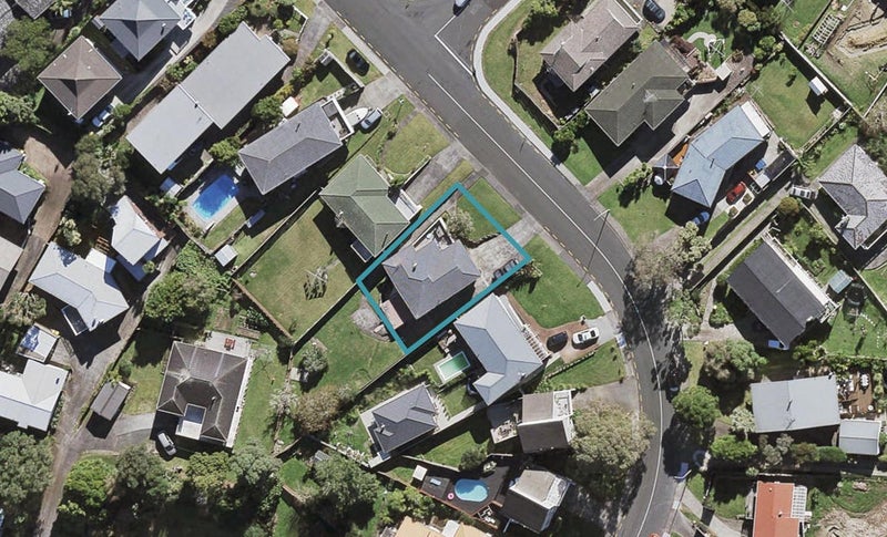 51 Monarch Avenue, Hillcrest, Auckland - Carousel 1