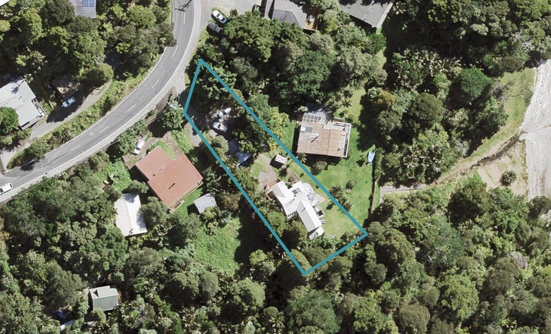 50 Laingholm Drive, Laingholm, Auckland - Carousel 1