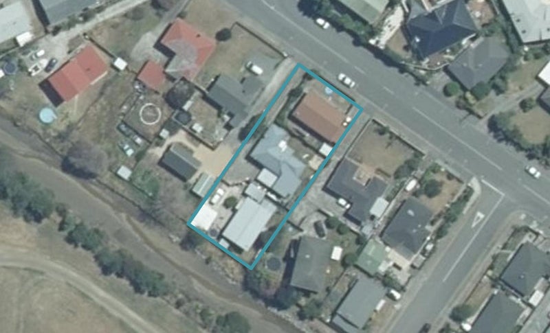 2/113 Parkers Road, Tahunanui, Nelson - Carousel 1