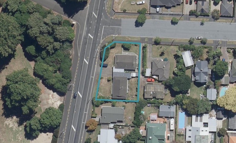 2/20 Brooklyn Road, Claudelands, Hamilton - Carousel 1