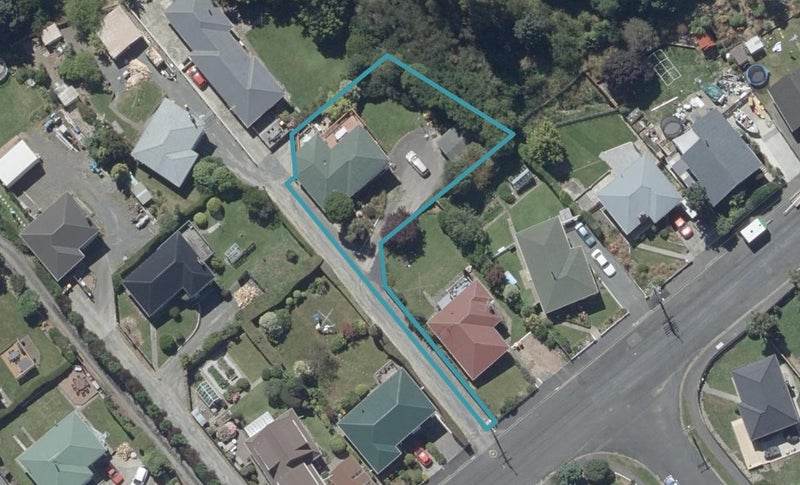 127 Wakari Road, Helensburgh, Dunedin - Carousel 1