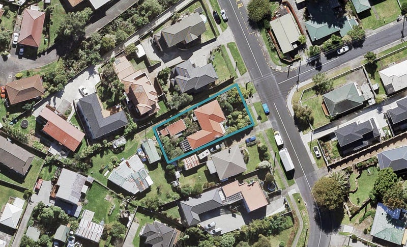 46 Nikau Street, New Lynn, Auckland - Carousel 1