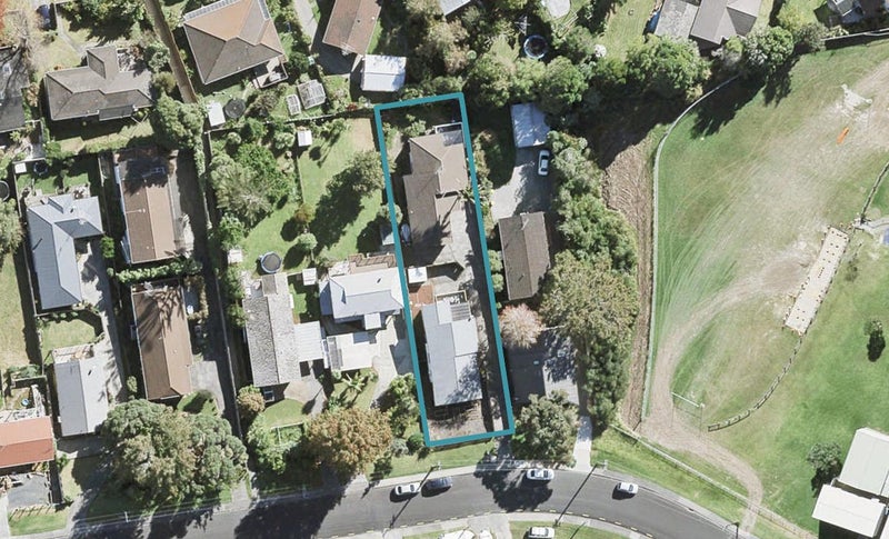 2/3 Alexander Avenue, Torbay, Auckland - Carousel 1