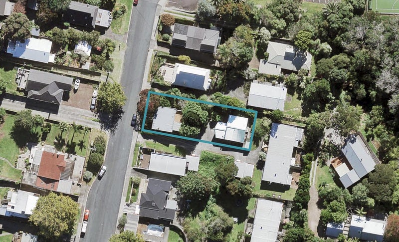 1/23 Cresta Avenue, Beach Haven, Auckland - Carousel 1