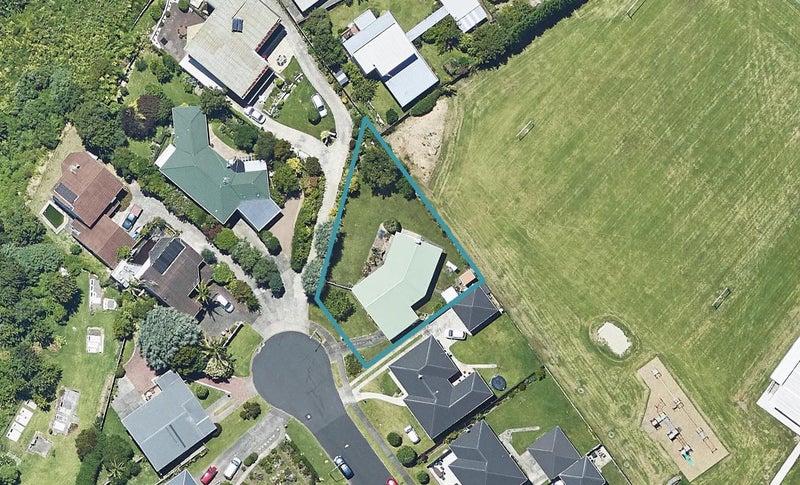 23 Sunset Crescent, Maungatapu, Tauranga - Carousel 1