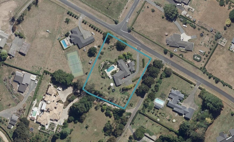42 Twin Oaks Drive, Tamahere - Carousel 1