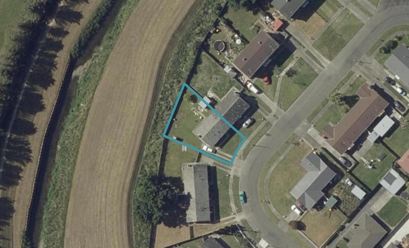 27 Stephens Crescent, Highbury, Palmerston North - Carousel 1