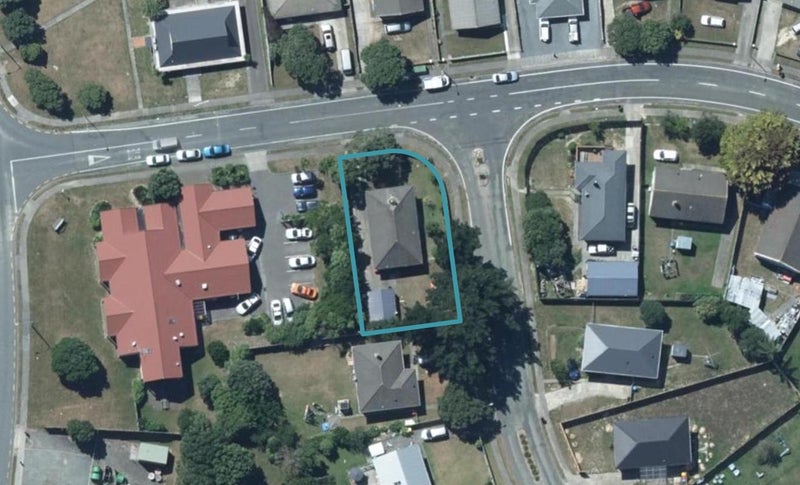 2 Kaituna Street, Waitangirua, Porirua - Carousel 1