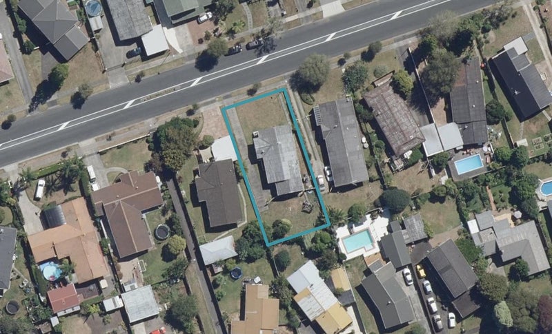 42 Glen Lynne Avenue, Queenwood, Hamilton - Carousel 1