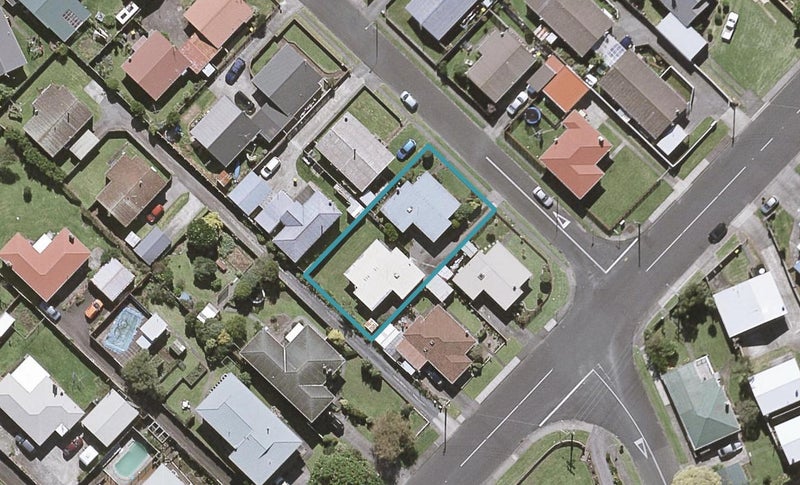 3B Naumai Place, Spotswood, New Plymouth - Carousel 1