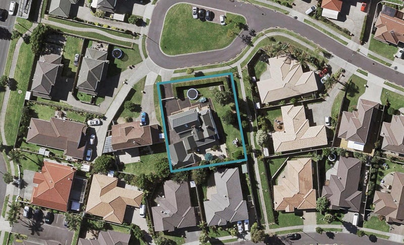 12 William Woods Court, Flat Bush, Auckland - Carousel 1