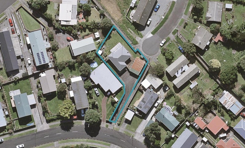 8A Herekawe Drive, Spotswood, New Plymouth - Carousel 1