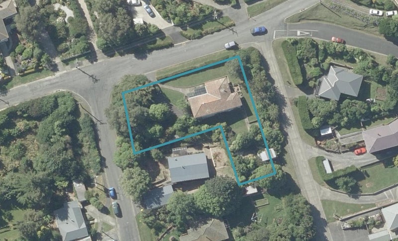 100 Manapouri Street, Maia, Dunedin - Carousel 1