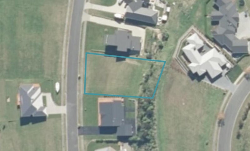 8 Kestrel Lane, Kinloch, Taupō - Carousel 1