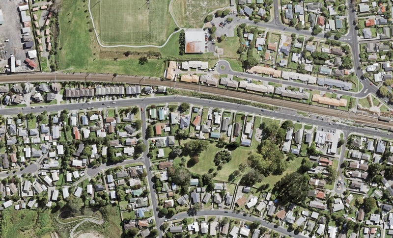 38B Pooks Road, Ranui, Auckland - Carousel 1