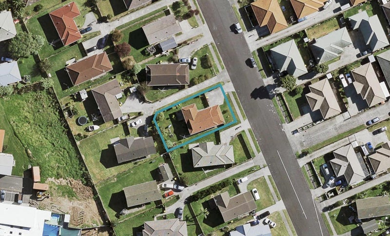 50 Robert Skelton Place, Clendon Park, Auckland - Carousel 1
