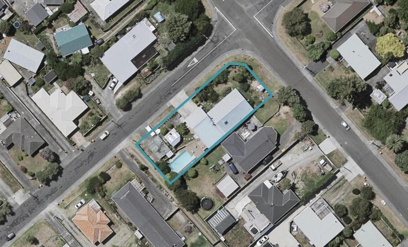52 Donovan Road, Paraparaumu Beach, Paraparaumu - Carousel 1