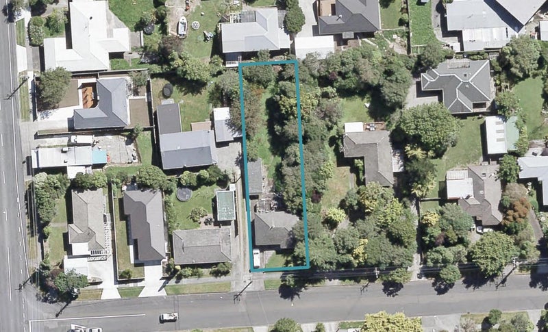 5 Manuka Street, Stokes Valley, Lower Hutt - Carousel 1