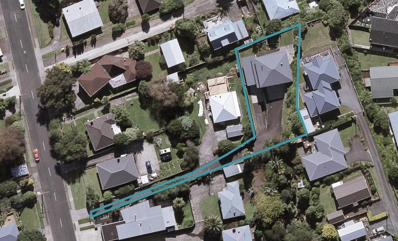 39B Lorna Street, Lynmouth, New Plymouth - Carousel 1