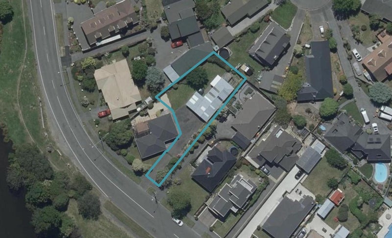 50A Lake Terrace Road, Burwood, Christchurch - Carousel 1