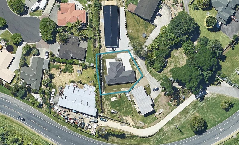 269C Cambridge Road, Bethlehem, Tauranga - Carousel 1