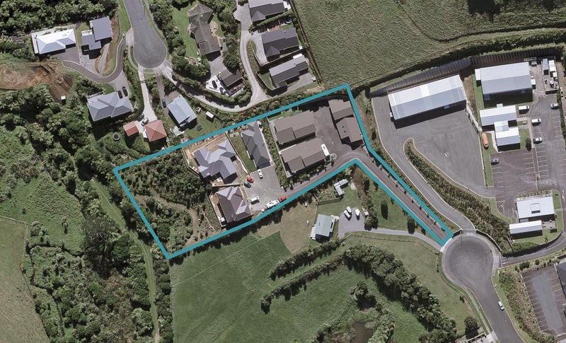 5/39 Manadon Street, Spotswood, New Plymouth - Carousel 1