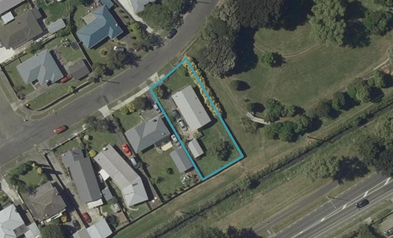 66 Duff Crescent, Highbury, Palmerston North - Carousel 1