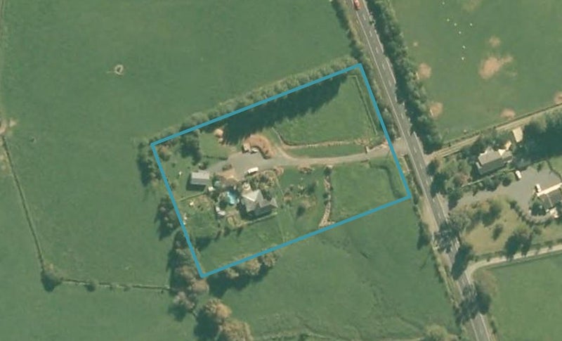 1092 Leigh Road, Warkworth - Carousel 1