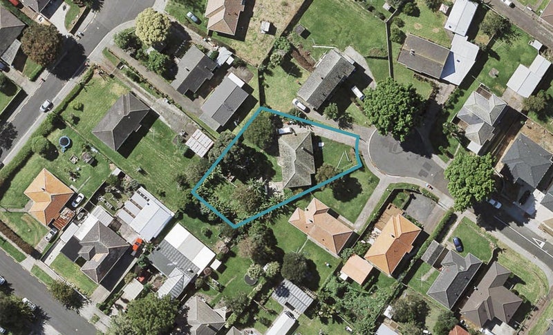 4 Te Hana Road, Panmure, Auckland - Carousel 1
